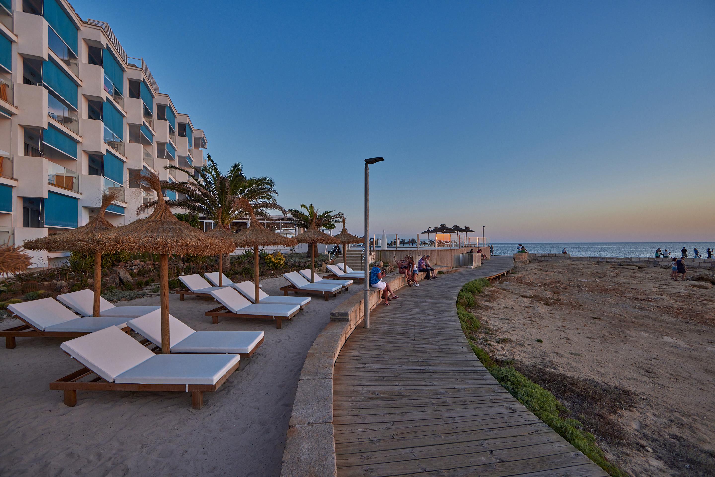 Universal Cabo Blanco - Adults Only 4* Colònia de Sant Jordi