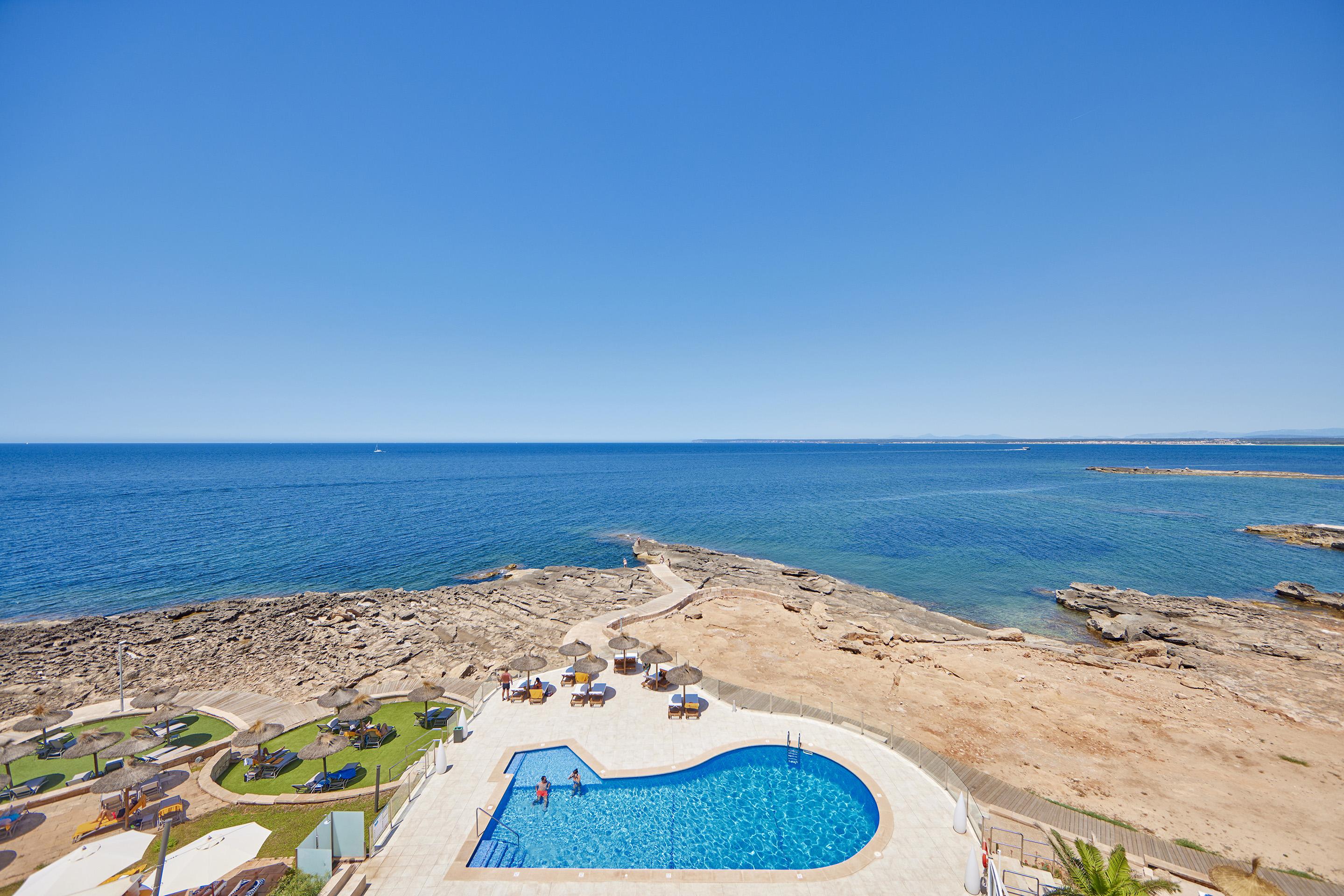 Universal Cabo Blanco - Adults Only Hotel
