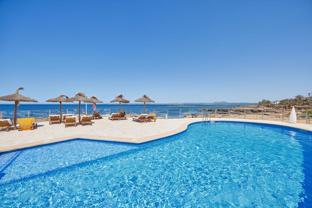 Universal Cabo Blanco - Adults Only Hotel