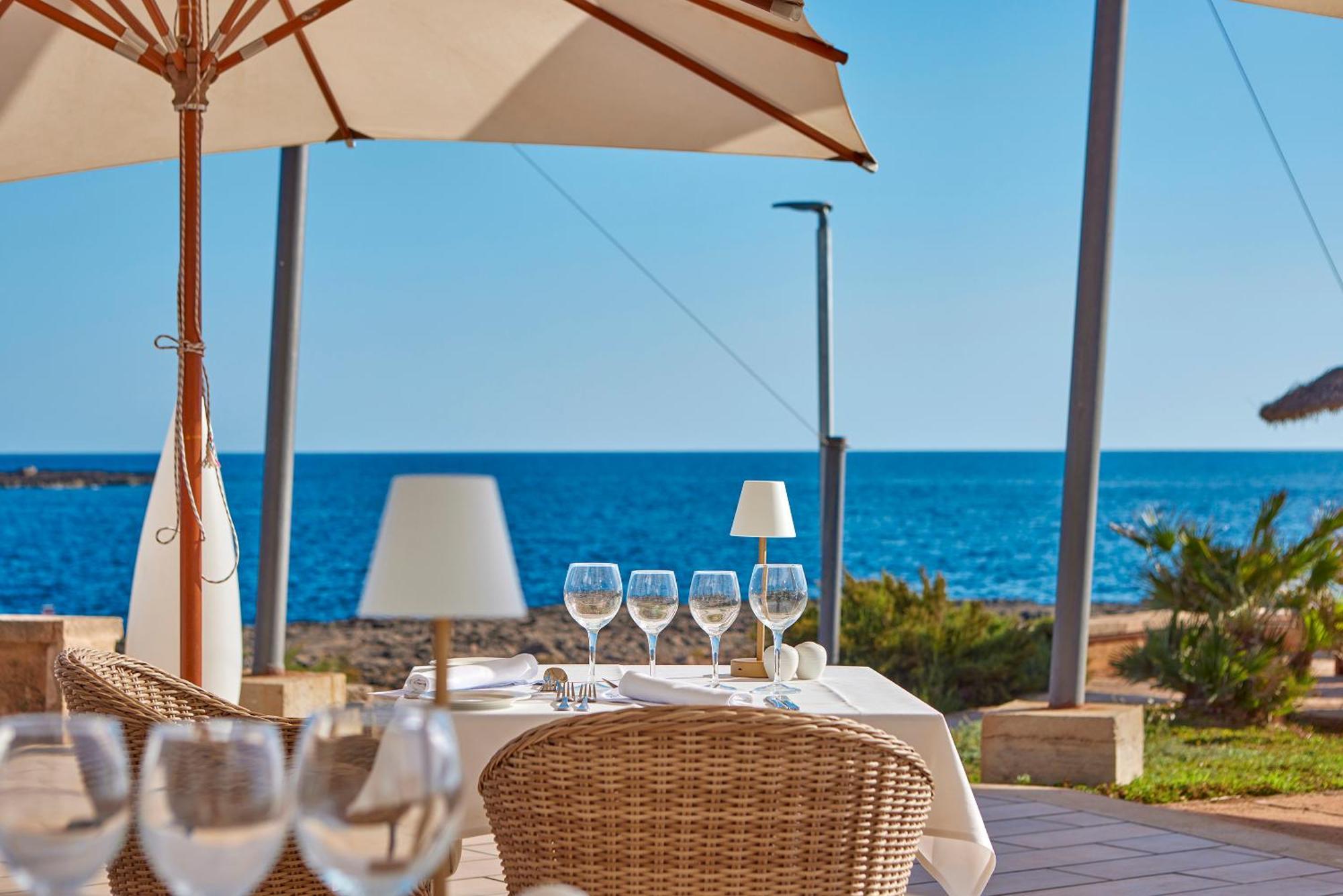 Universal Cabo Blanco - Adults Only 4*